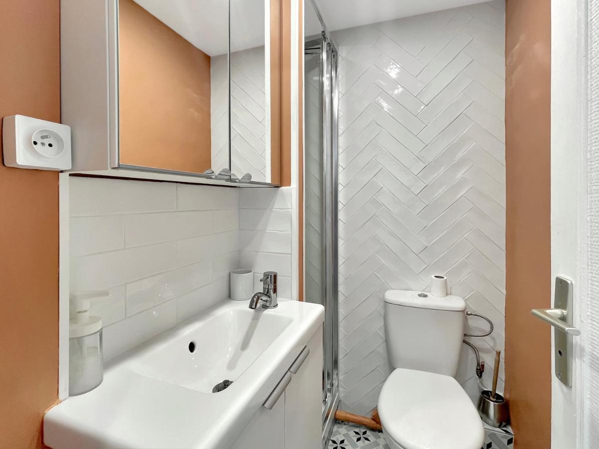 Apartamento Le Petit Melun Exterior foto